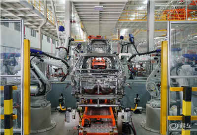 全新升級上市 云度再次領航新能源汽車行業發展